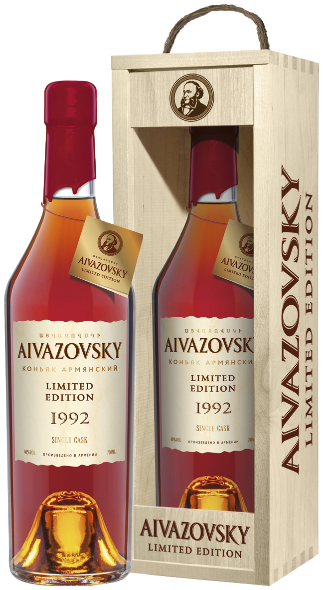 Айвазовский Лимитированная Коллекция 1992 в подарочной упаковке 1992 0.7&nbsp;л