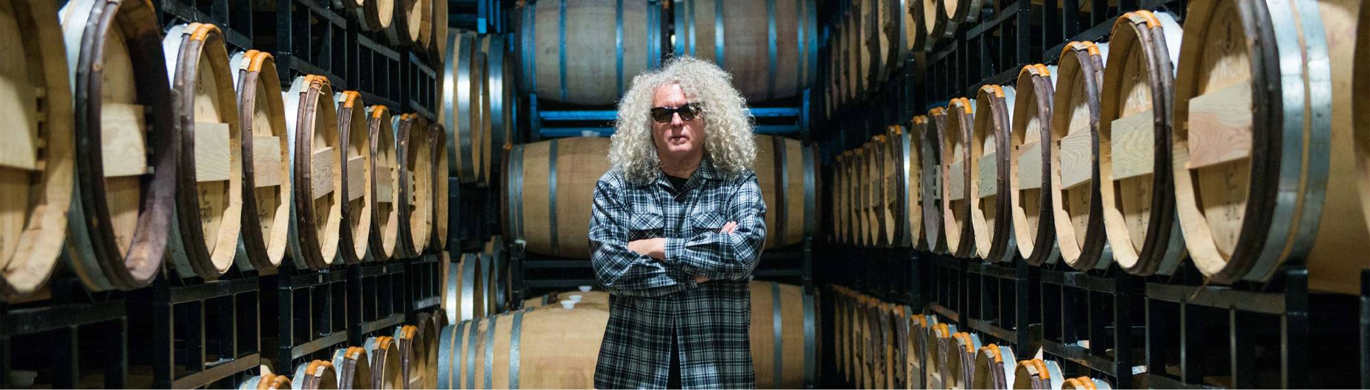 Полный бокал рок-н-ролла: музыка в винах Чарльза Смита